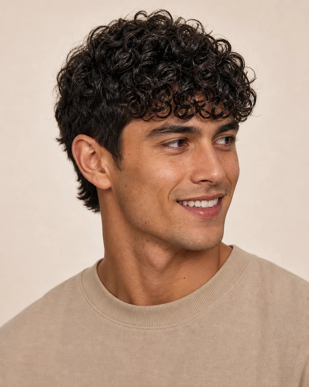 Boy Fringe Rizado — vista frontal y trasera exacta